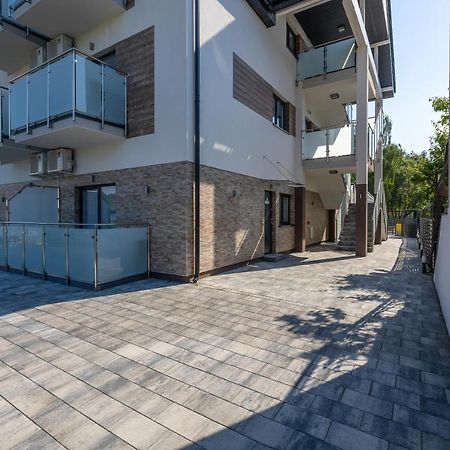Apartamenty Klara By Jantar Apartamenty Kolobrzeg Гжибово Екстериор снимка